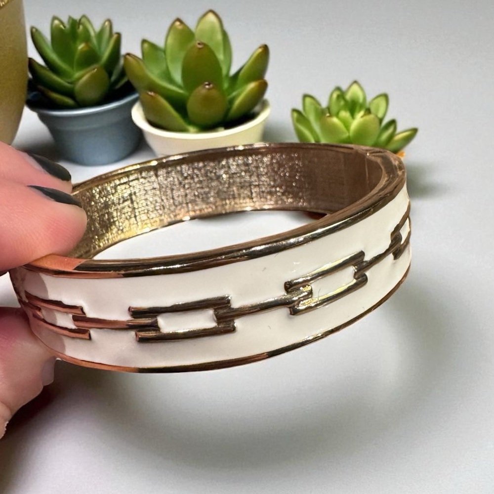 White Enamel & Gold Link Design Hinged Bracelet